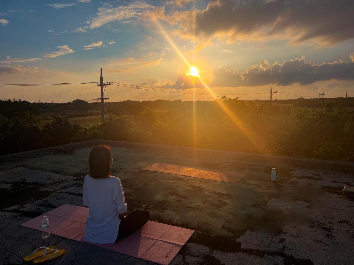 Minshuku Kuroshima Hotel Bagian luar foto